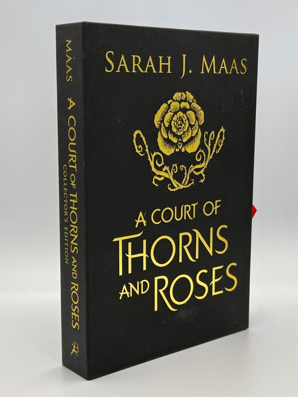 A Court of Thorns and Roses – Sarah J Maas - Collector’s Edition Hardcover, 20190