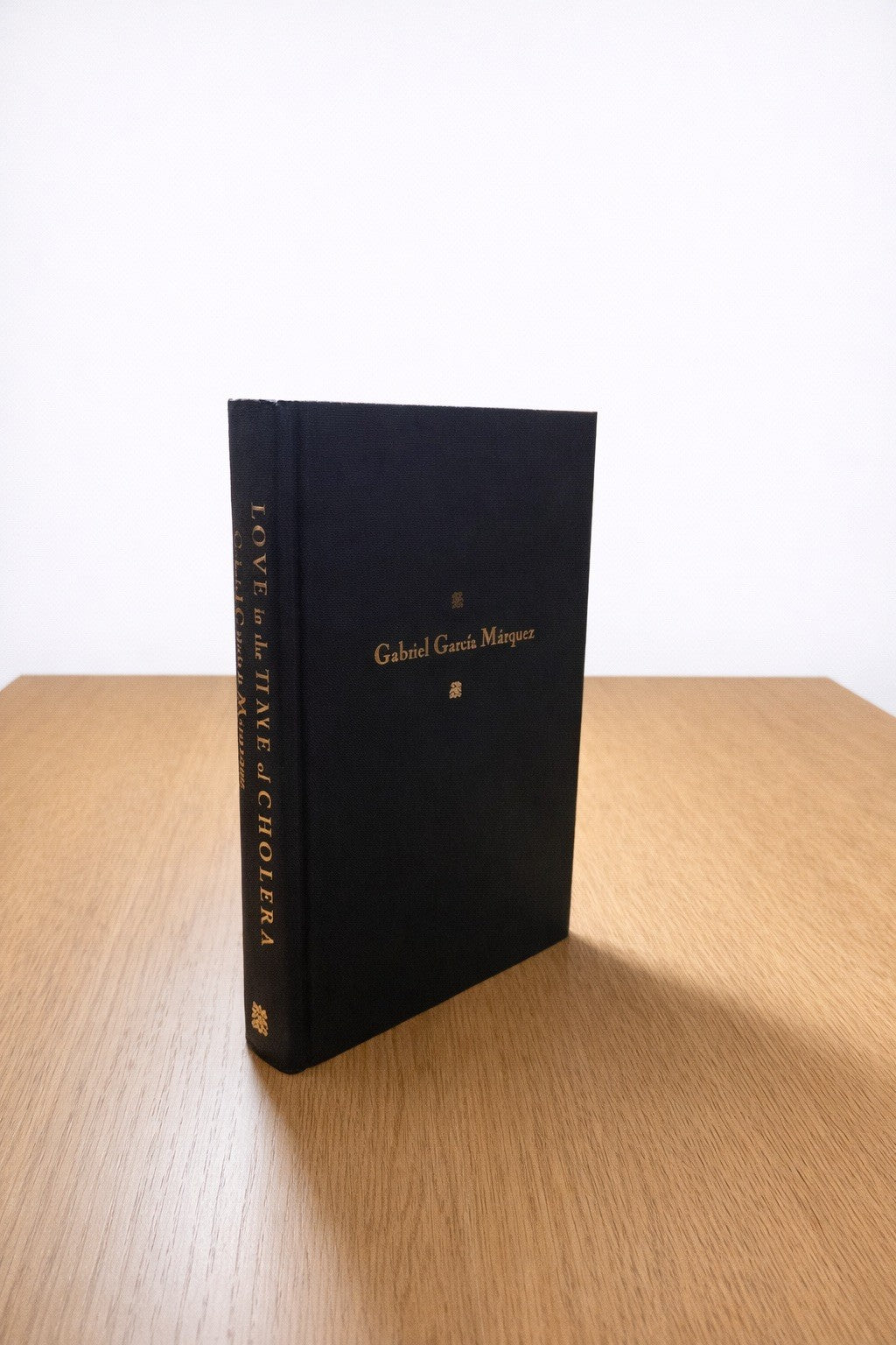Love in the Time of Cholera – Gabriel García Márquez – US 1st edition/3rd print5