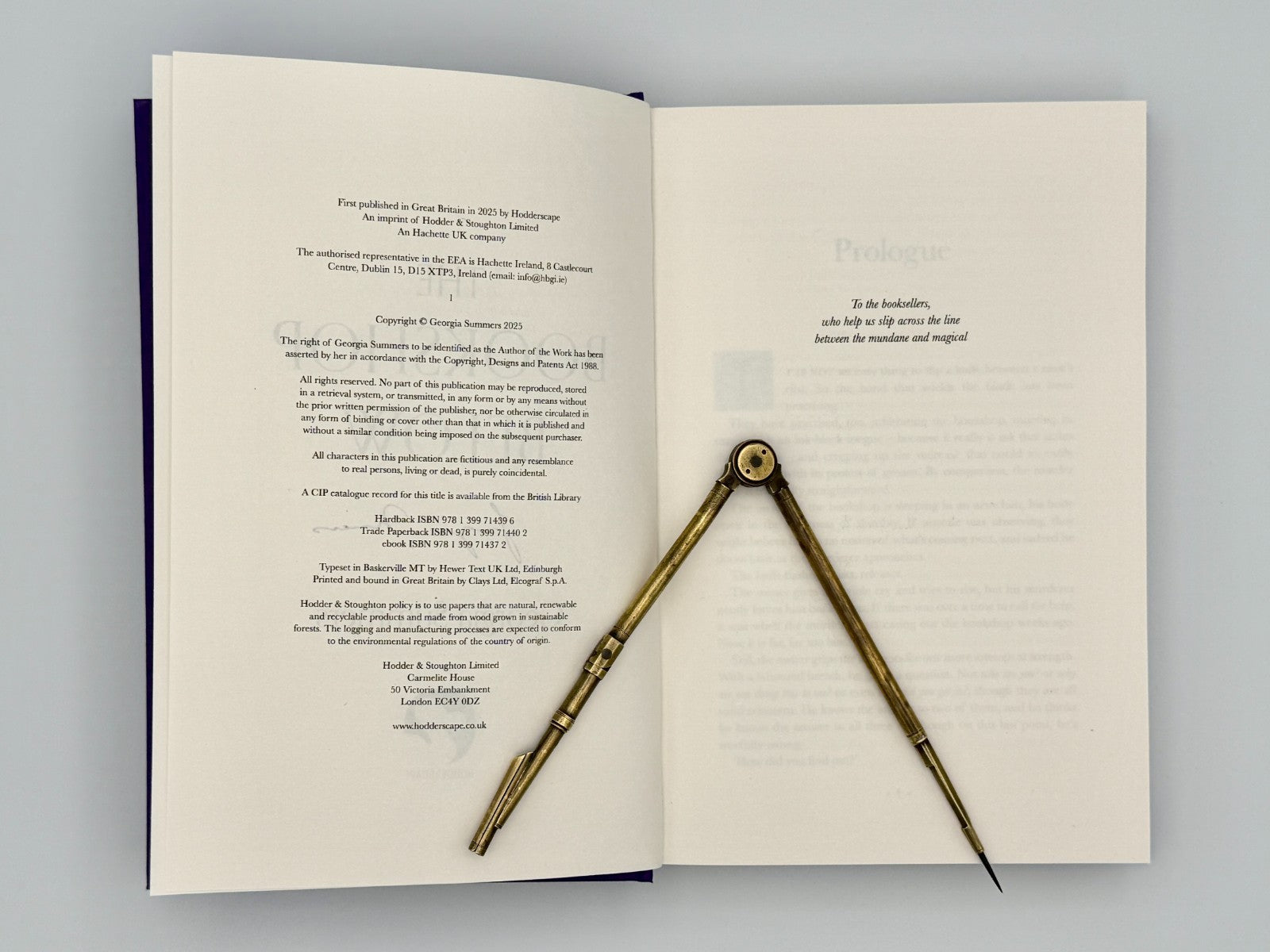 Georgia Summers - The Bookshop Below – SIGNED UK First Edition Hardcover, 20252
