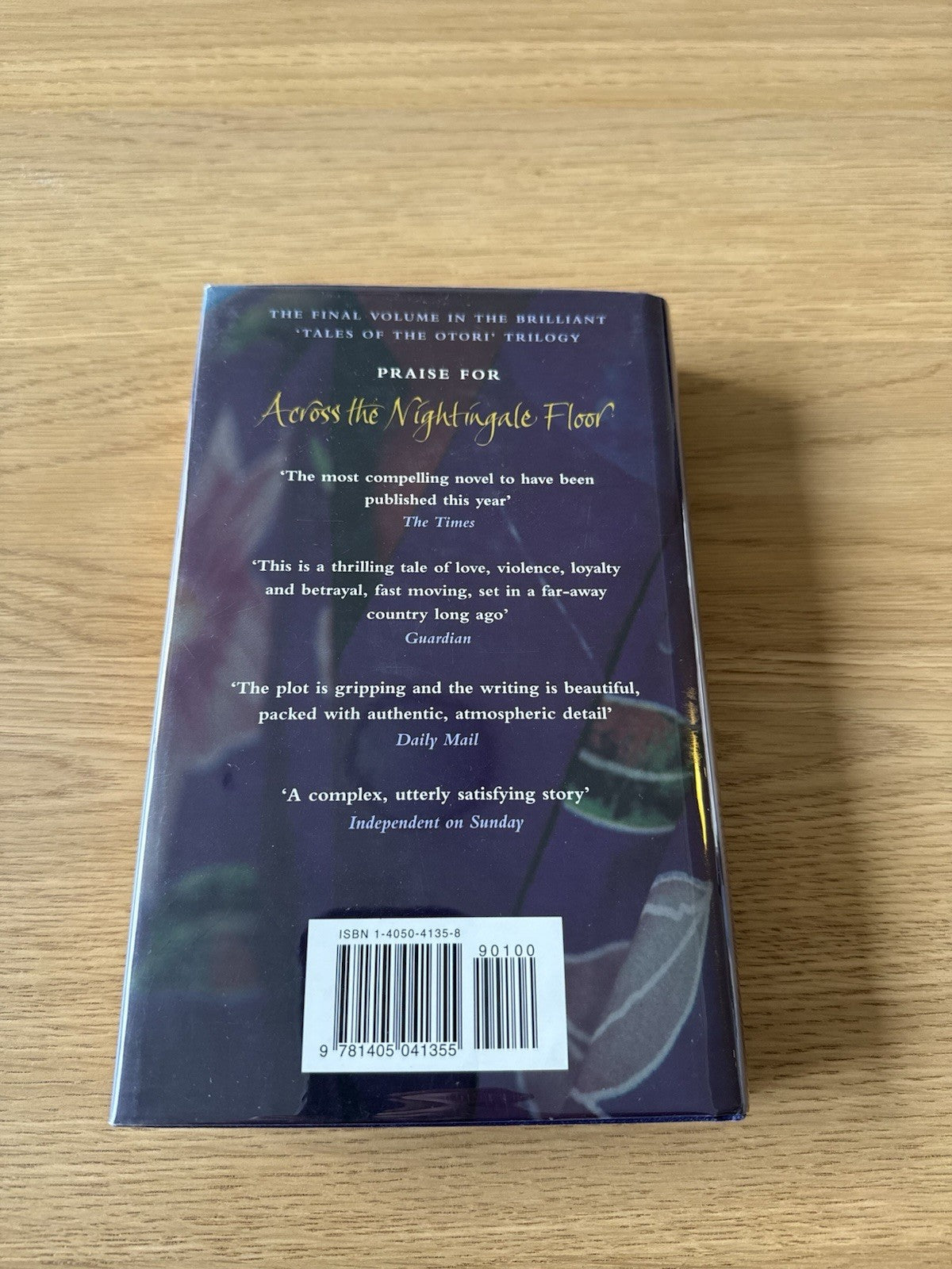 Lian Hearn - Brilliance of the Moon - SIGNED First Edition - Hardcover (2004)7