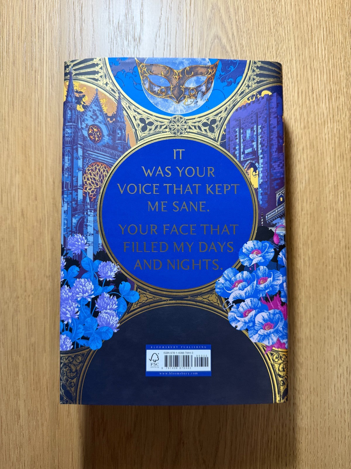The Dark Mirror - Samantha Shannon - UK 1st Edition, Signed (Forbbidden Planet)5