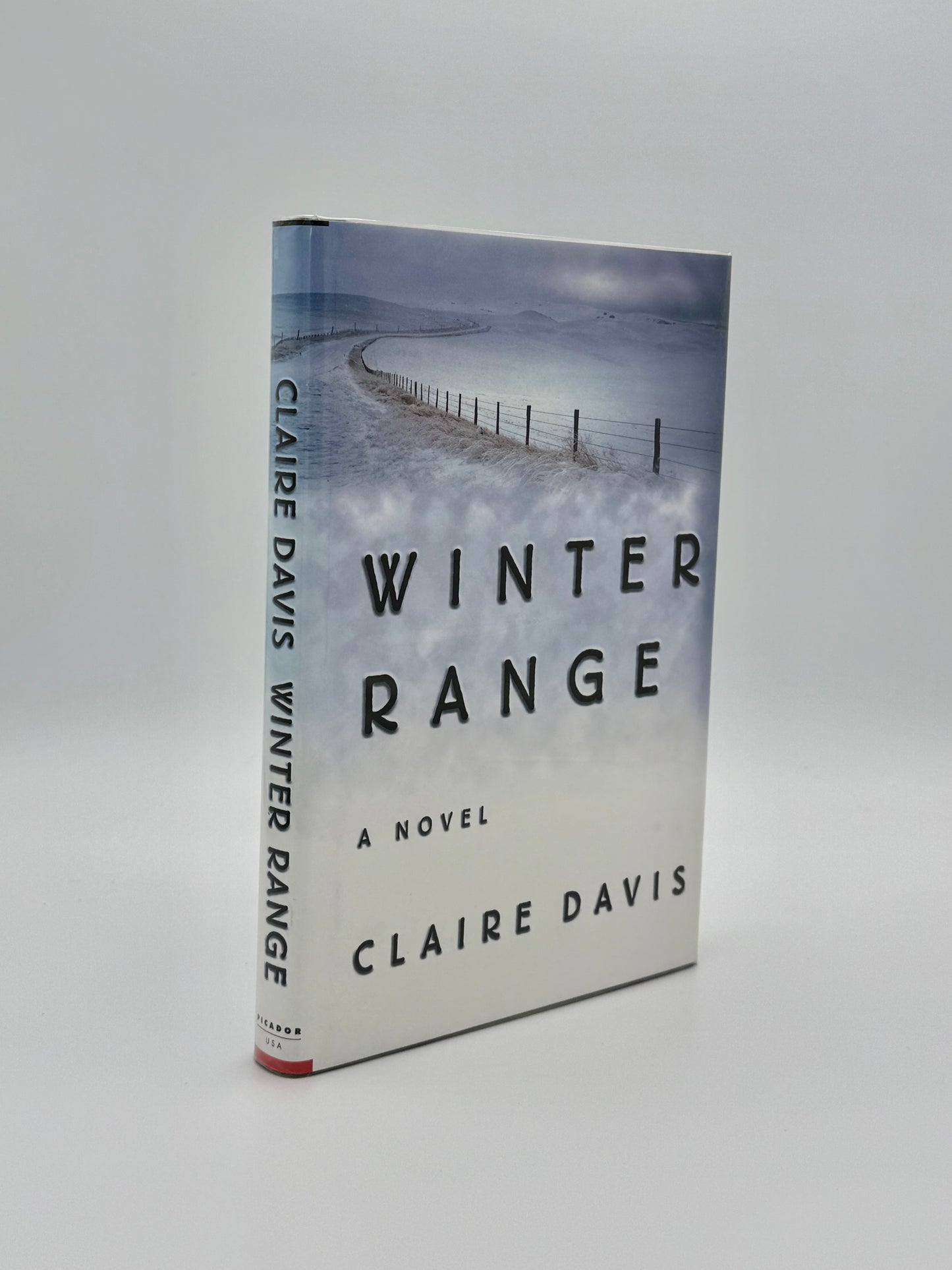 Claire Davis - Winter Range - SIGNED US 1st Edition - Hardcover (2000)